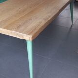 Tolix table