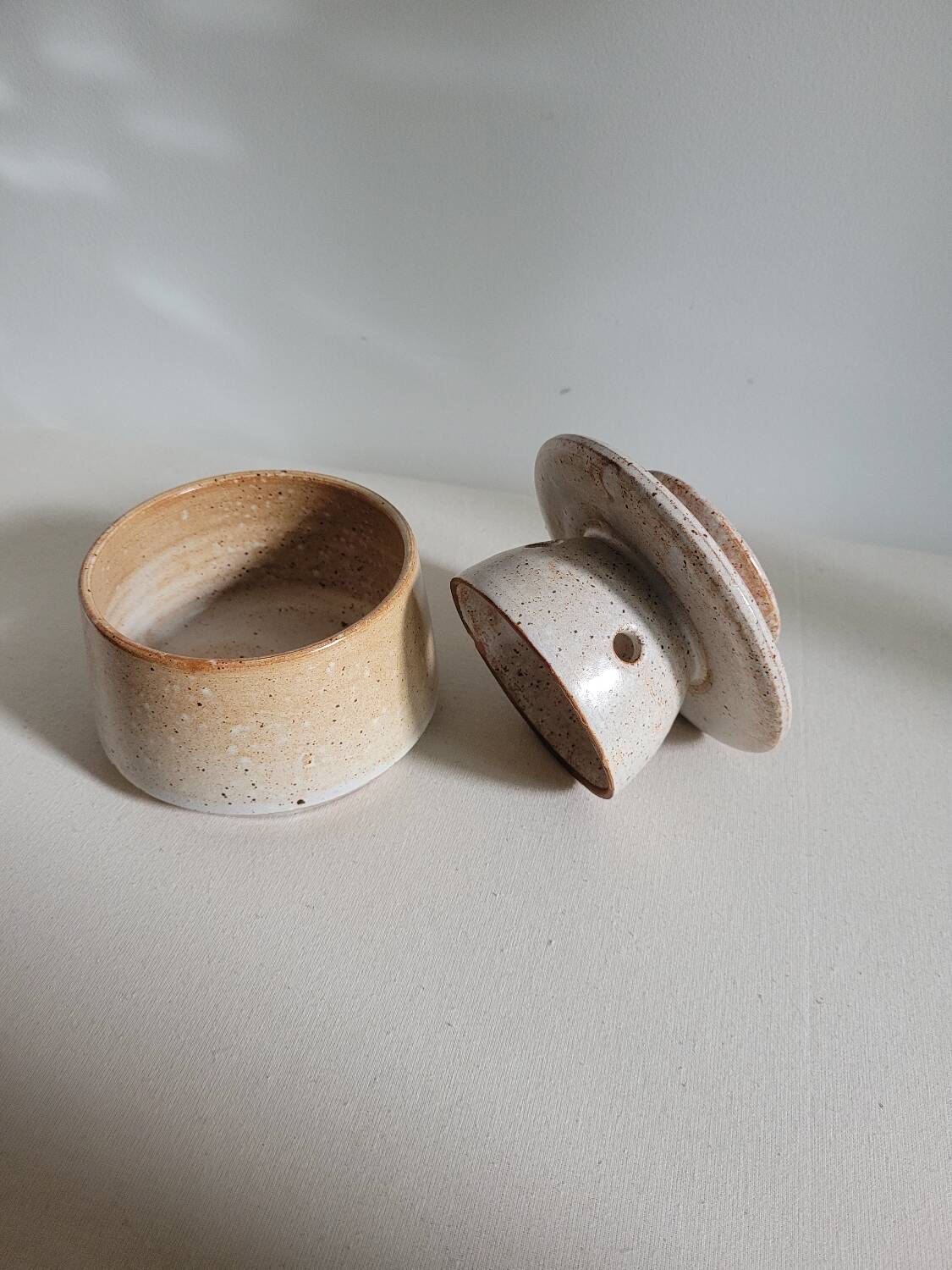Water butter dish in glazed stoneware