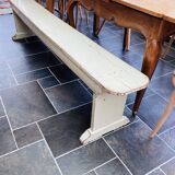 Ancien banc en bois peint en vert clair