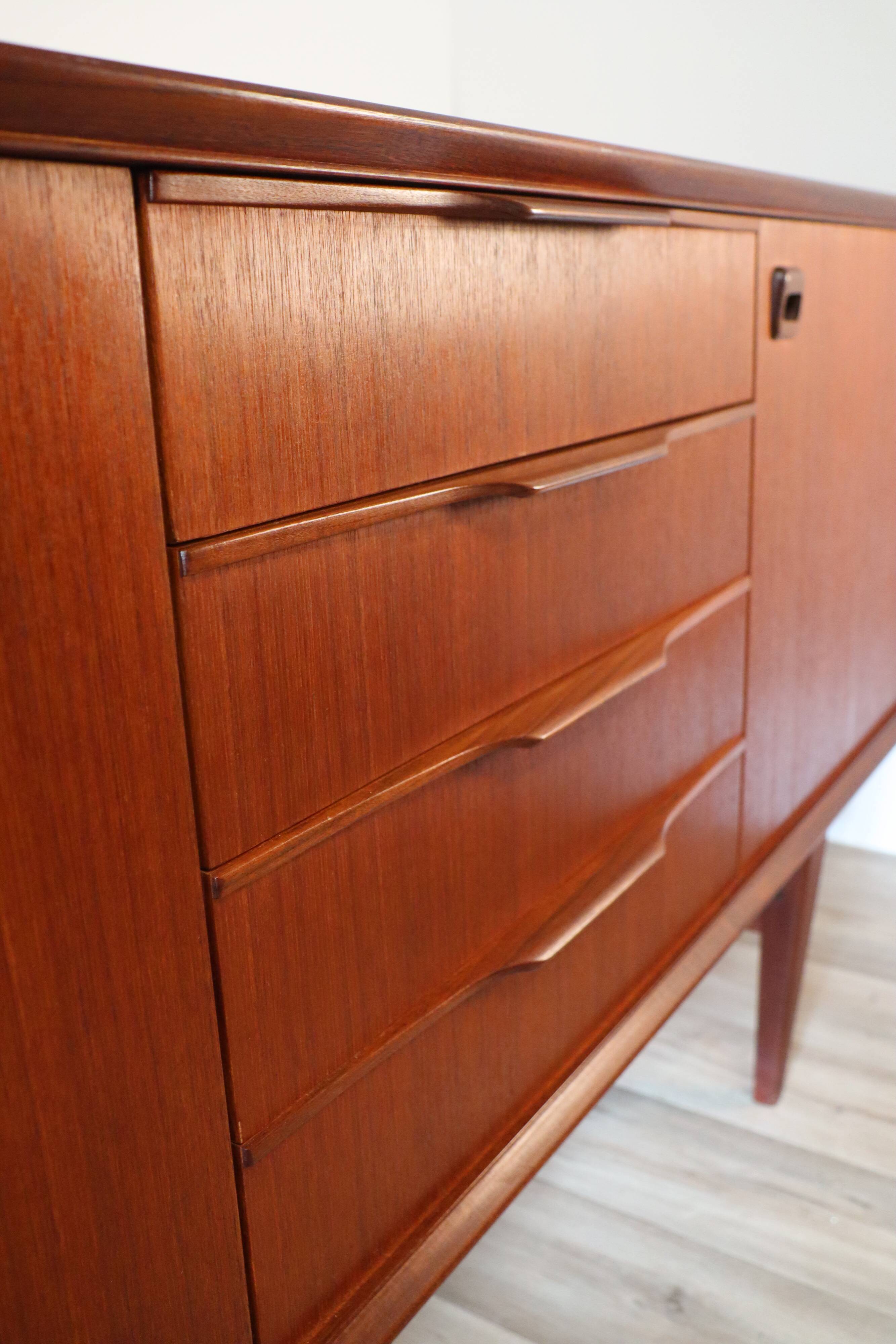 Scandinavian row in solid teak 1960