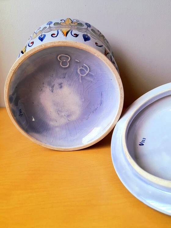 Italian ceramic apothecary jar