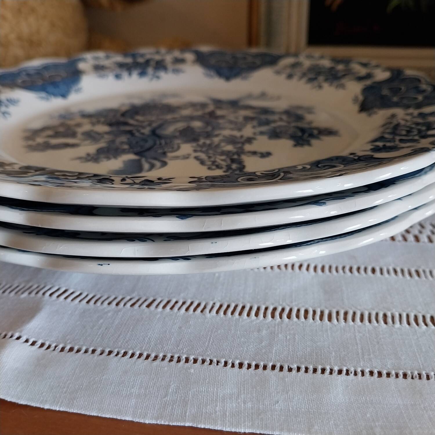 English dinner plates Ridgway of staffordshire Windsor