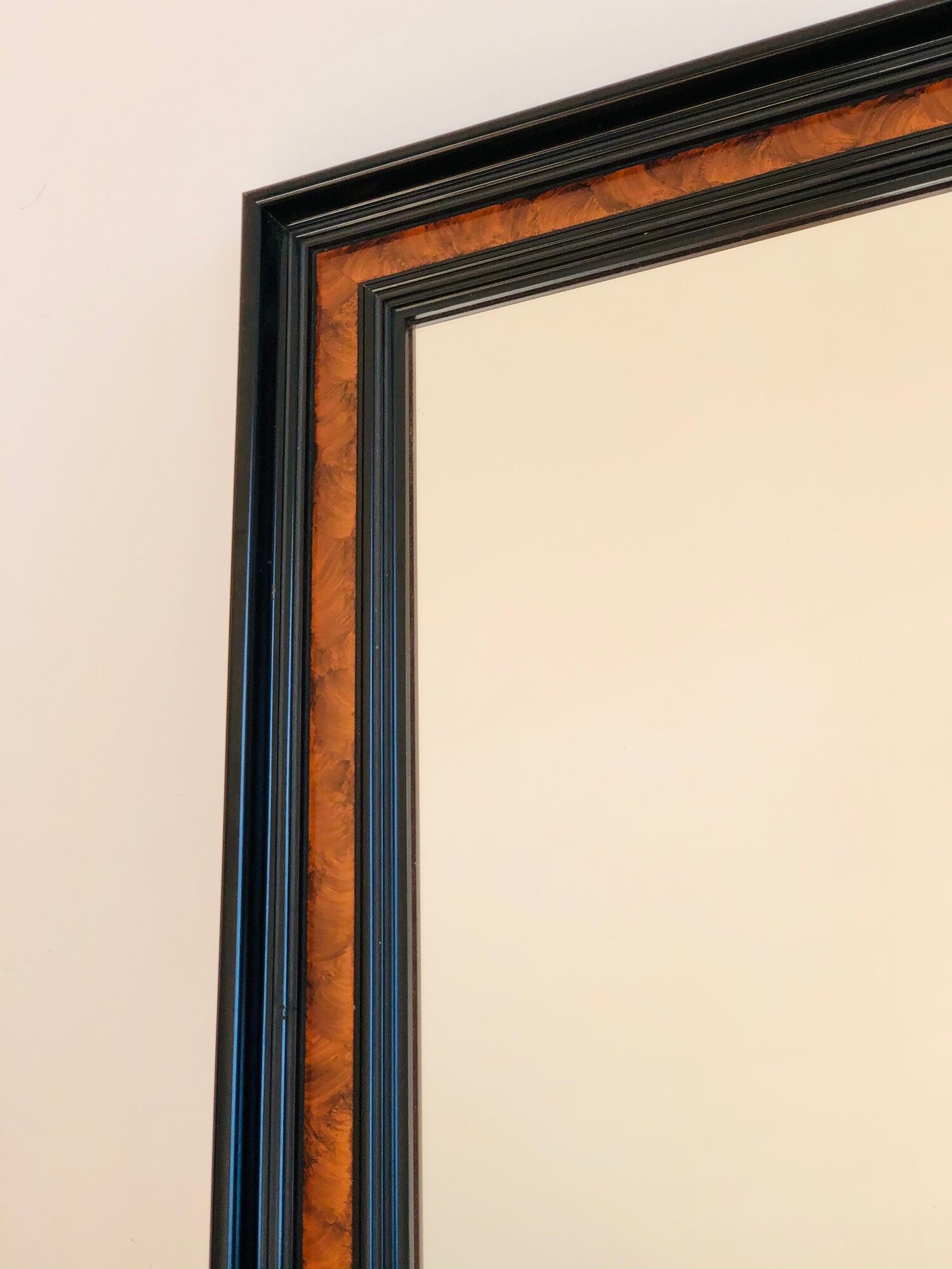 Old wall mirror 72 x 52 cm in black wood and faux mahogany
