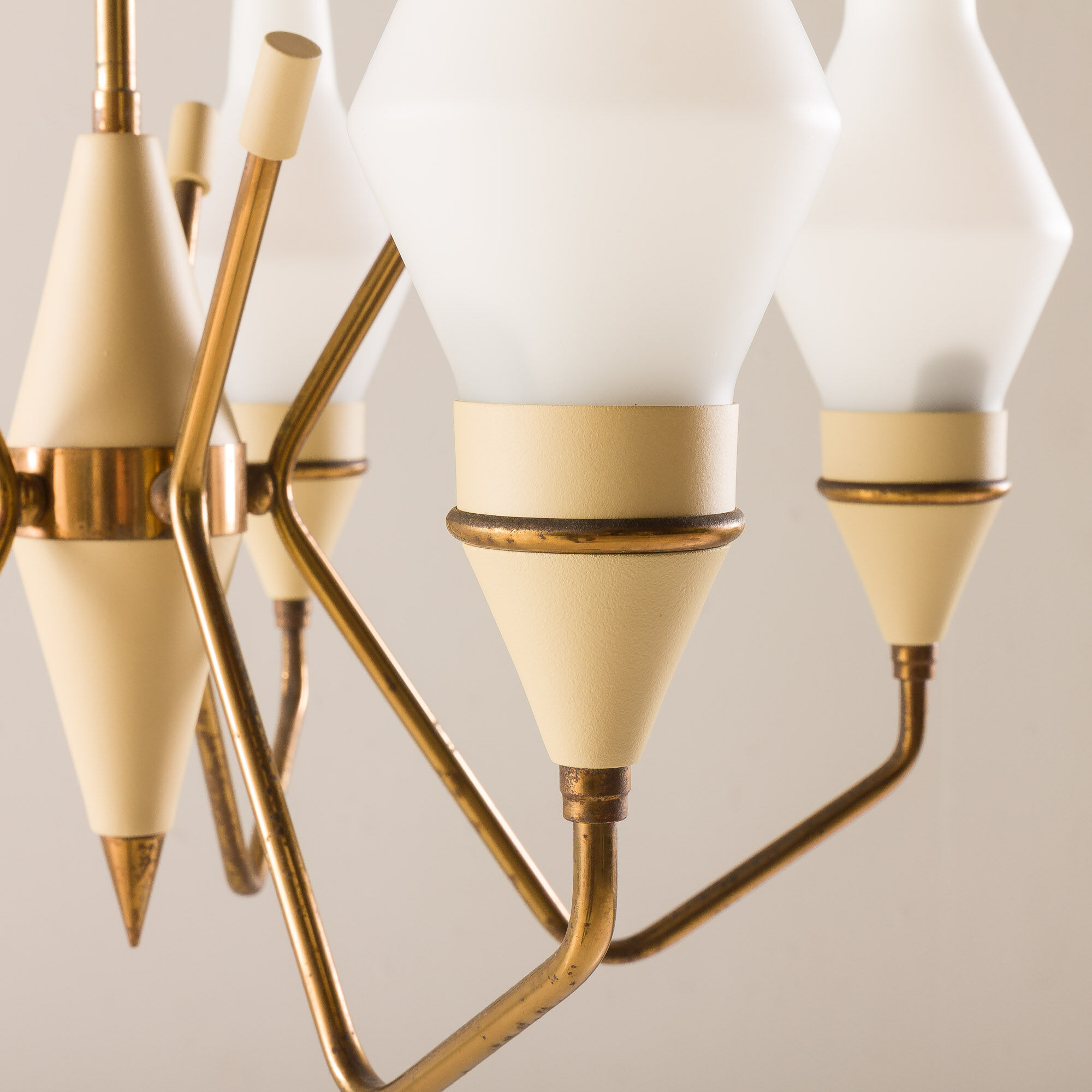 Italian mid-century chandelier in brass, 1950s