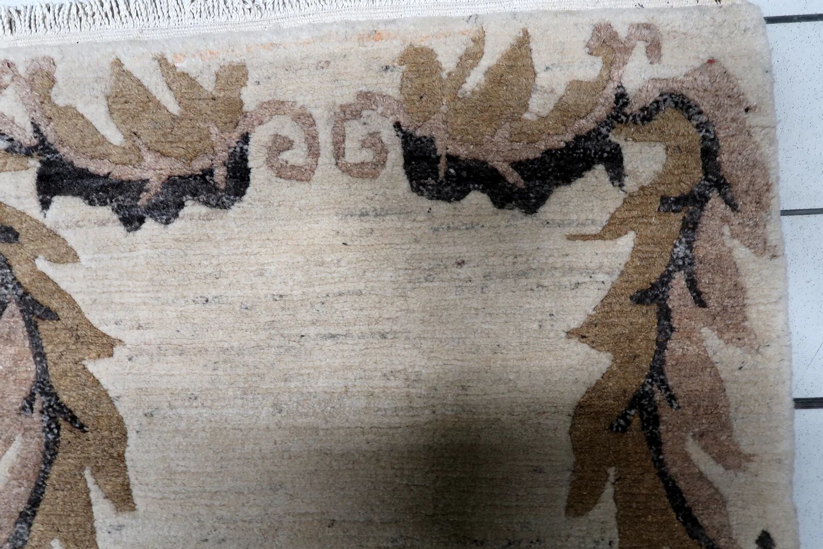 Vintage Tibetan Art Deco Khaden rug 92cm x 206cm 1960s