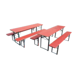 2 placemats and brewery benches