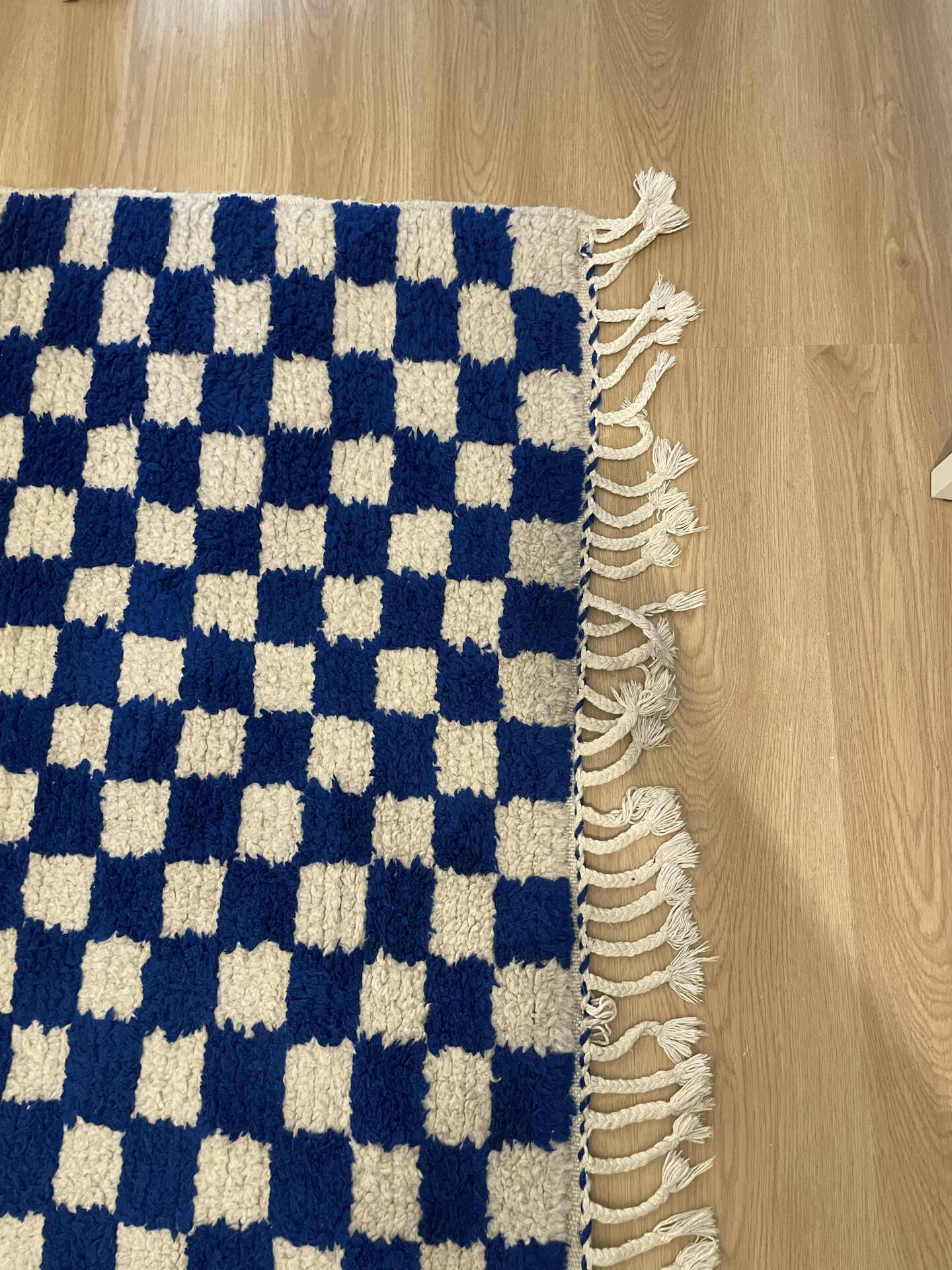 Wool tile carpet