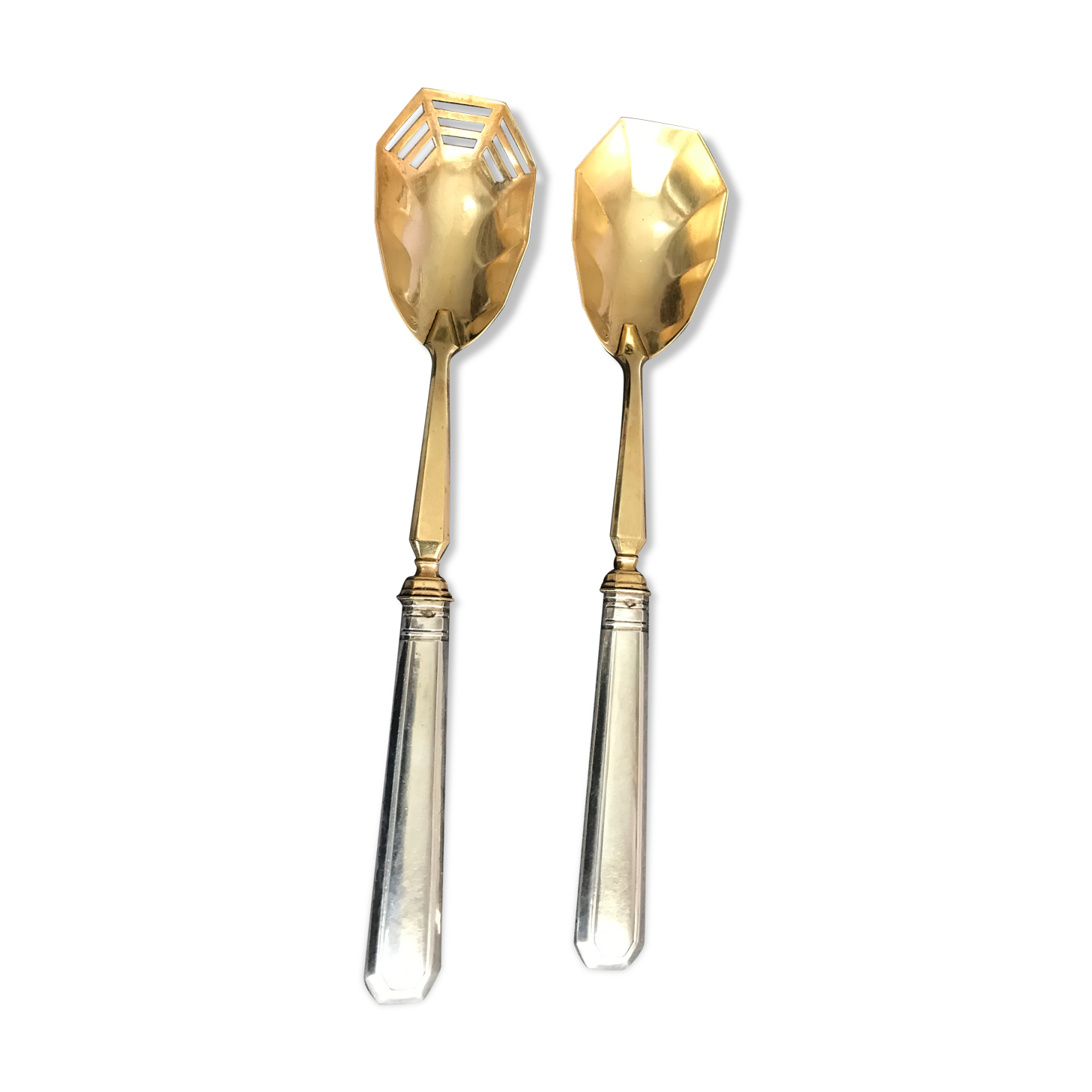 Pair of serving spoons in silver hallmark neck brace