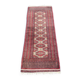 Turkmen Persian carpet with a so-called Kejebe pattern, 60x170cm.
