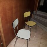 Paire de chaises en formica jaune et verte pastel vintage