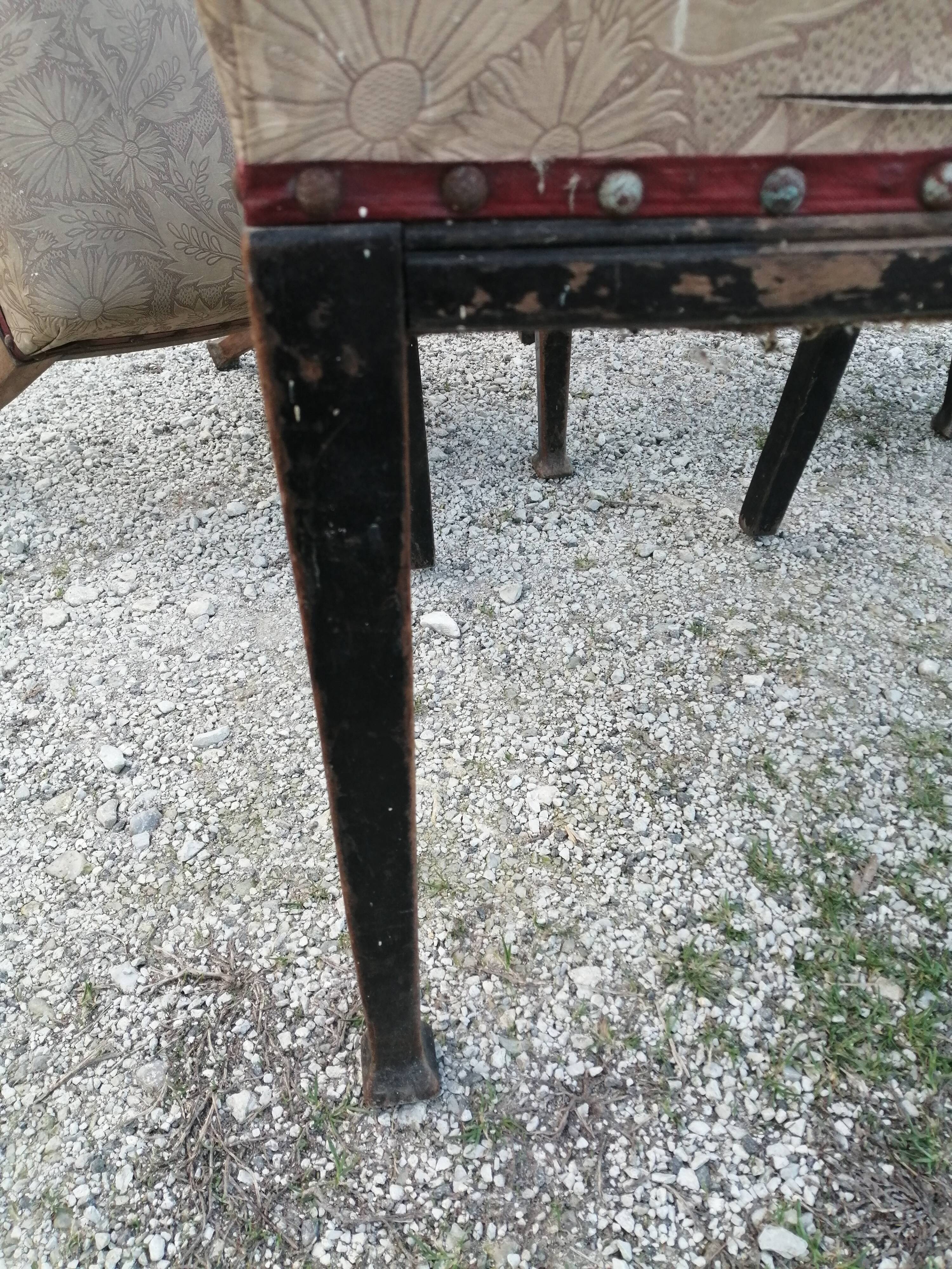 Lot 4 chairs "Chippendale"