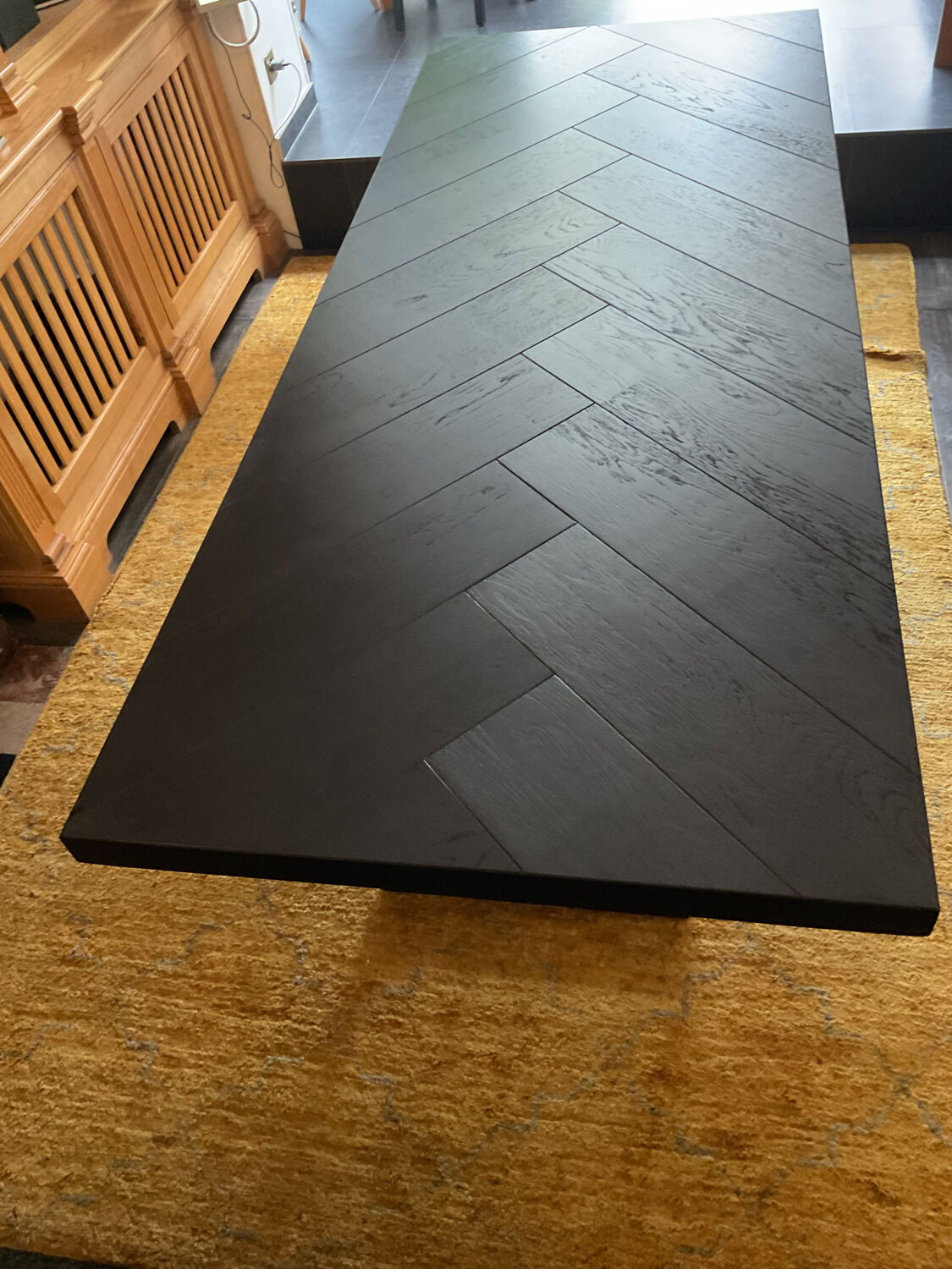 Herringbone table
