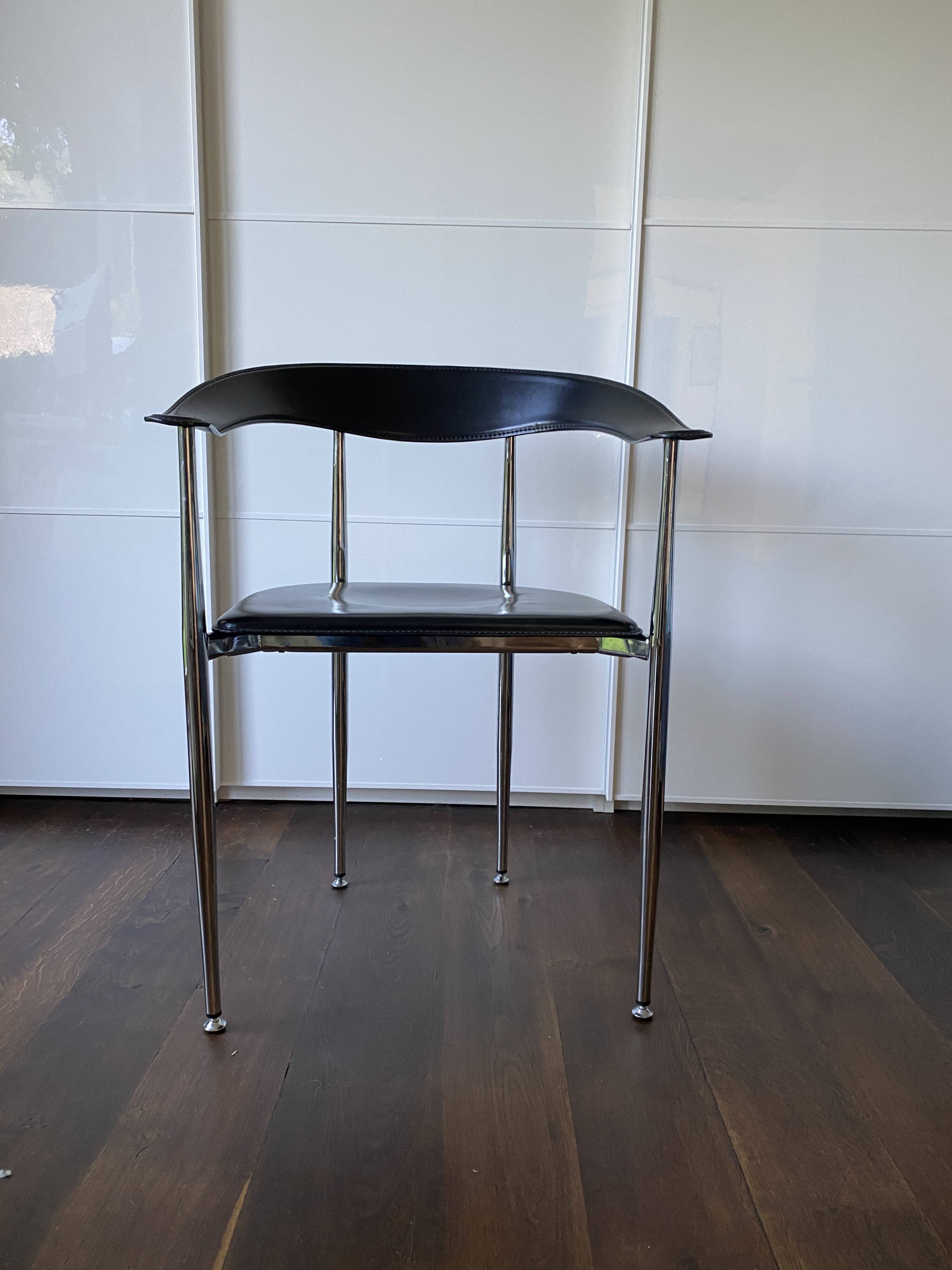 Set of 6 vintage arper chrome leather chairs