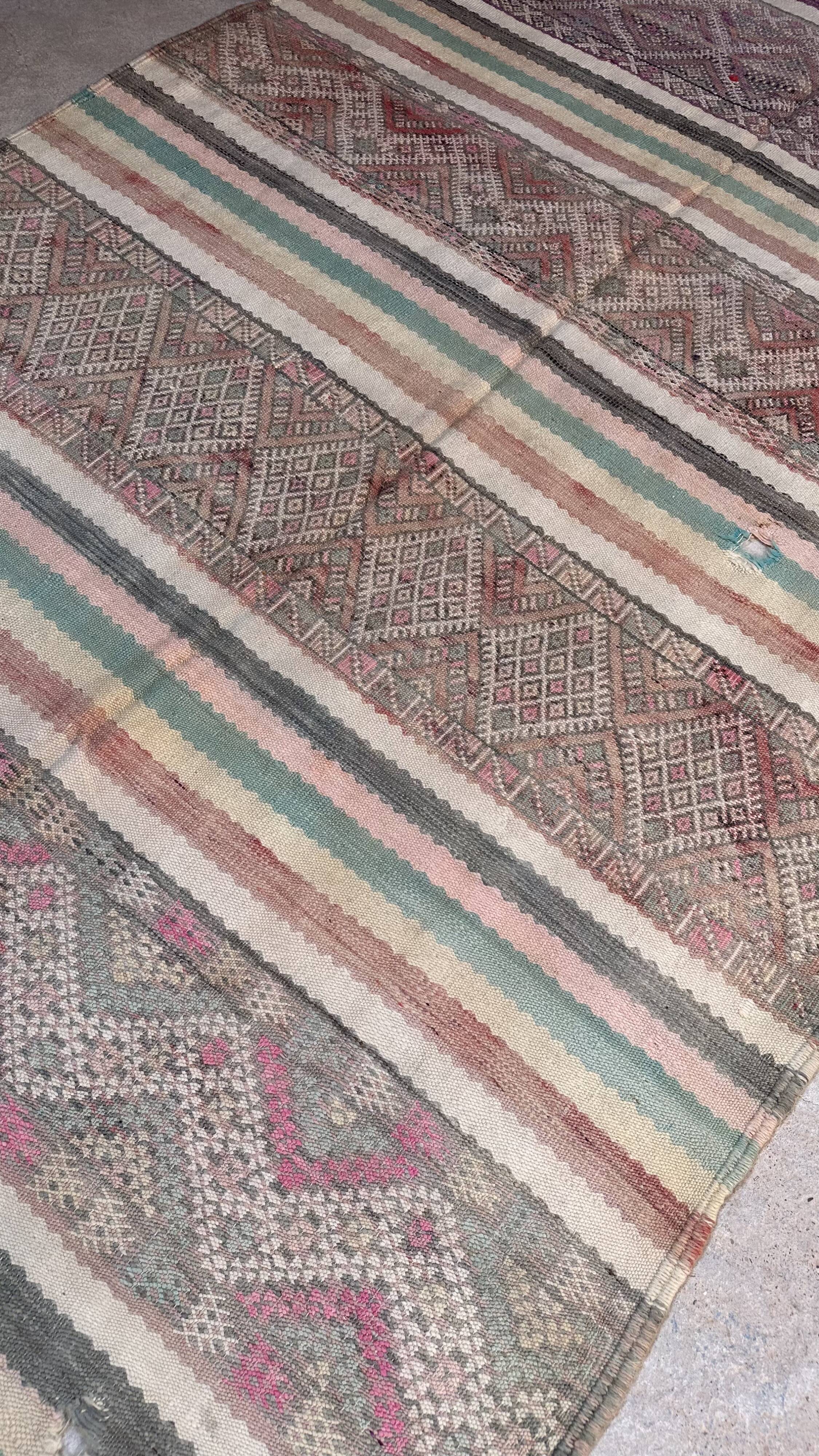 Moroccan Kilim Zayan Rug - 350 x 180 cm