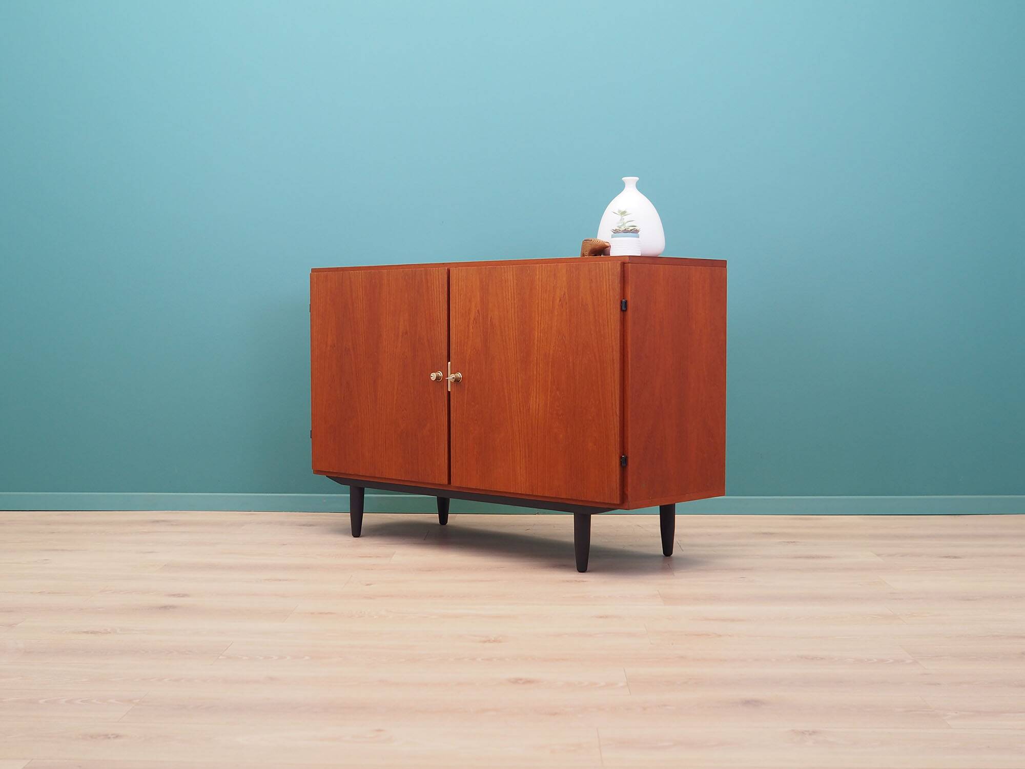 Meuble en teck, design danois, années 1970, production : Danemark