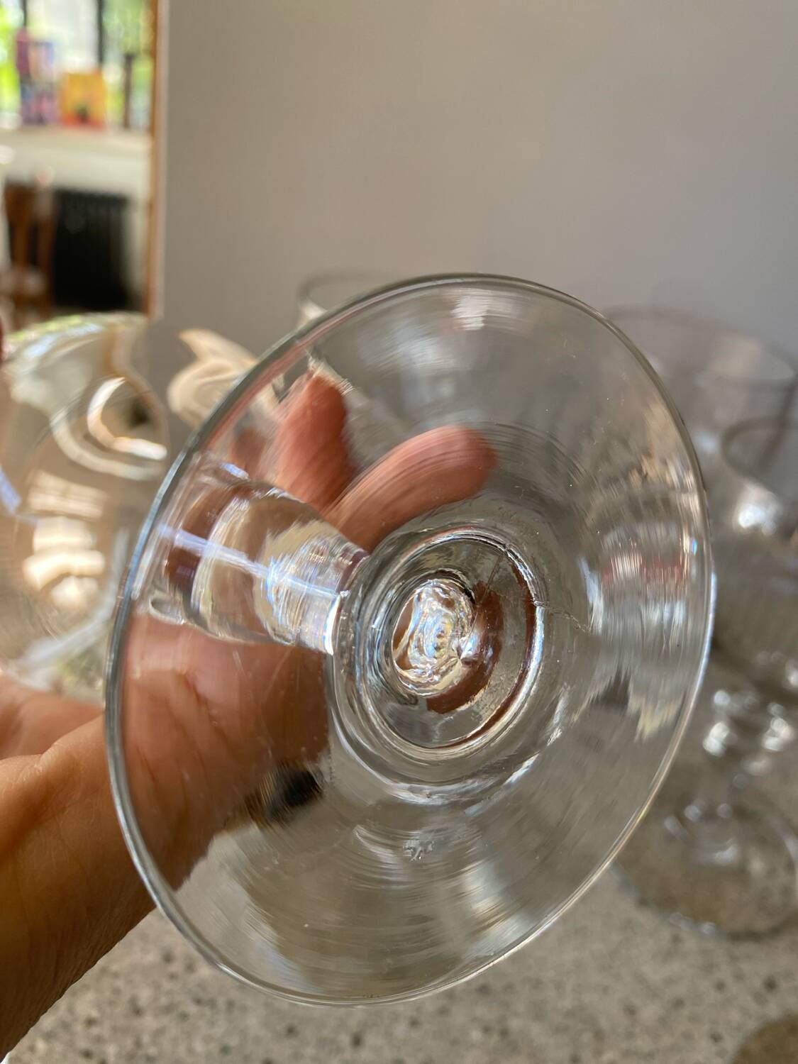 6 chiseled glass wine glasses