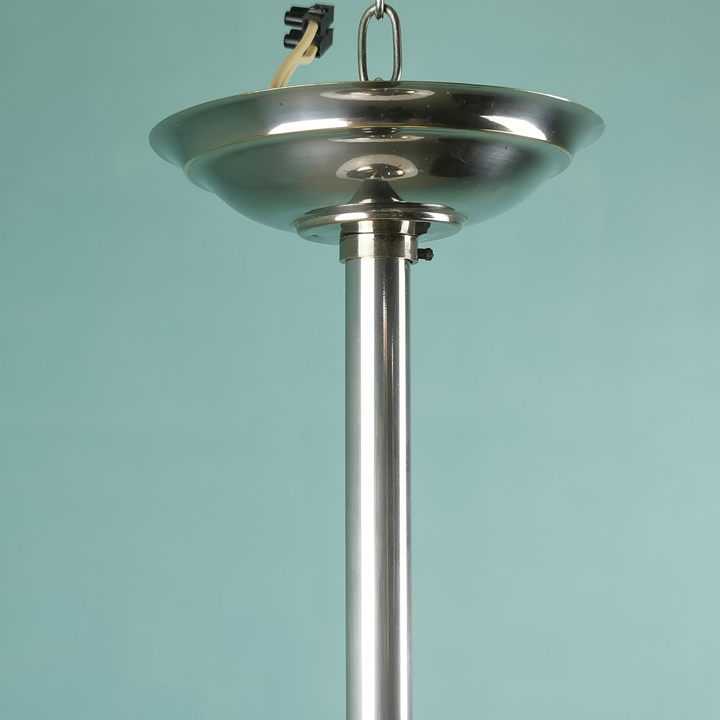 Ball opaline hanging lamp