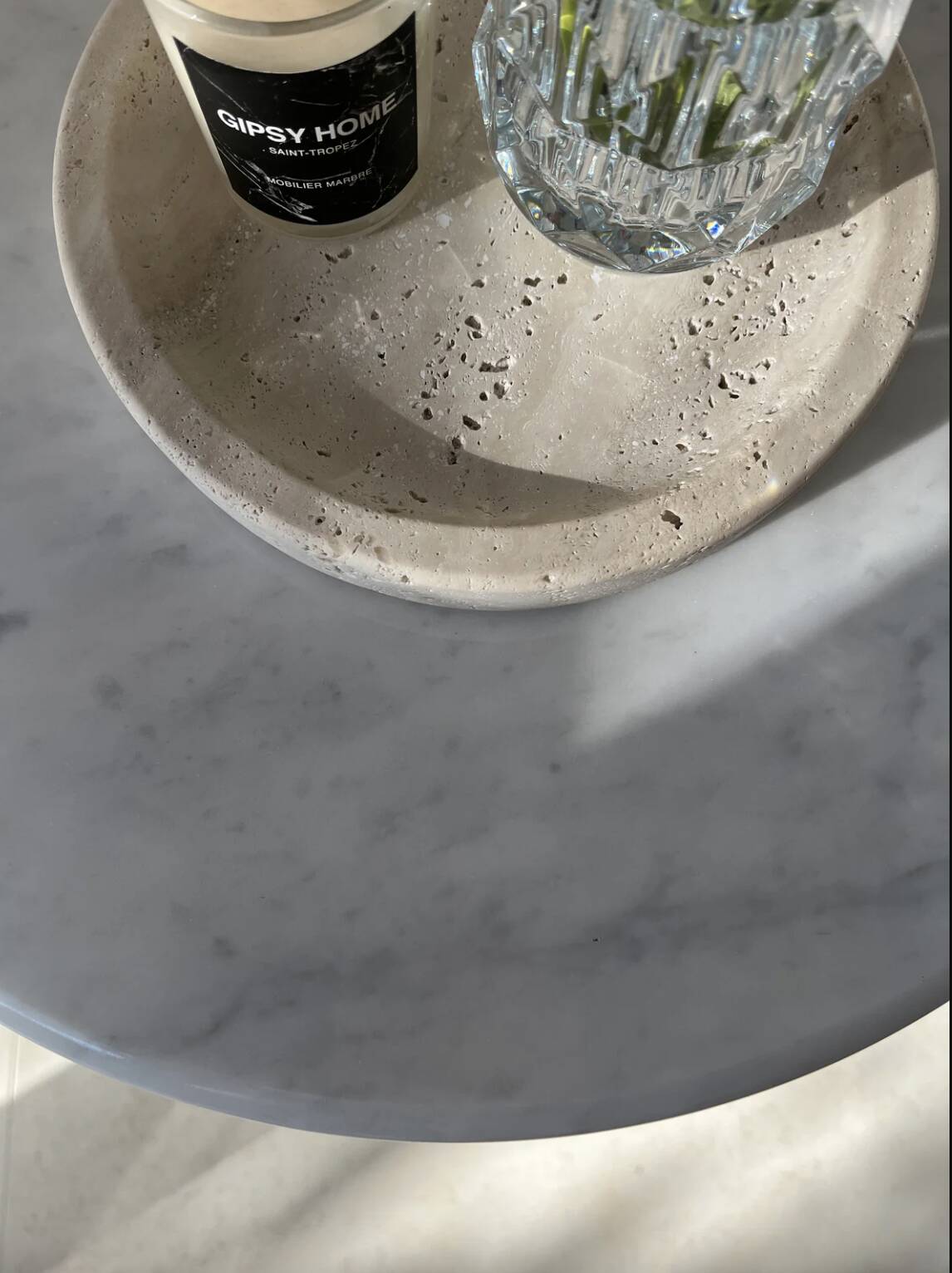 100% extra Carrara table