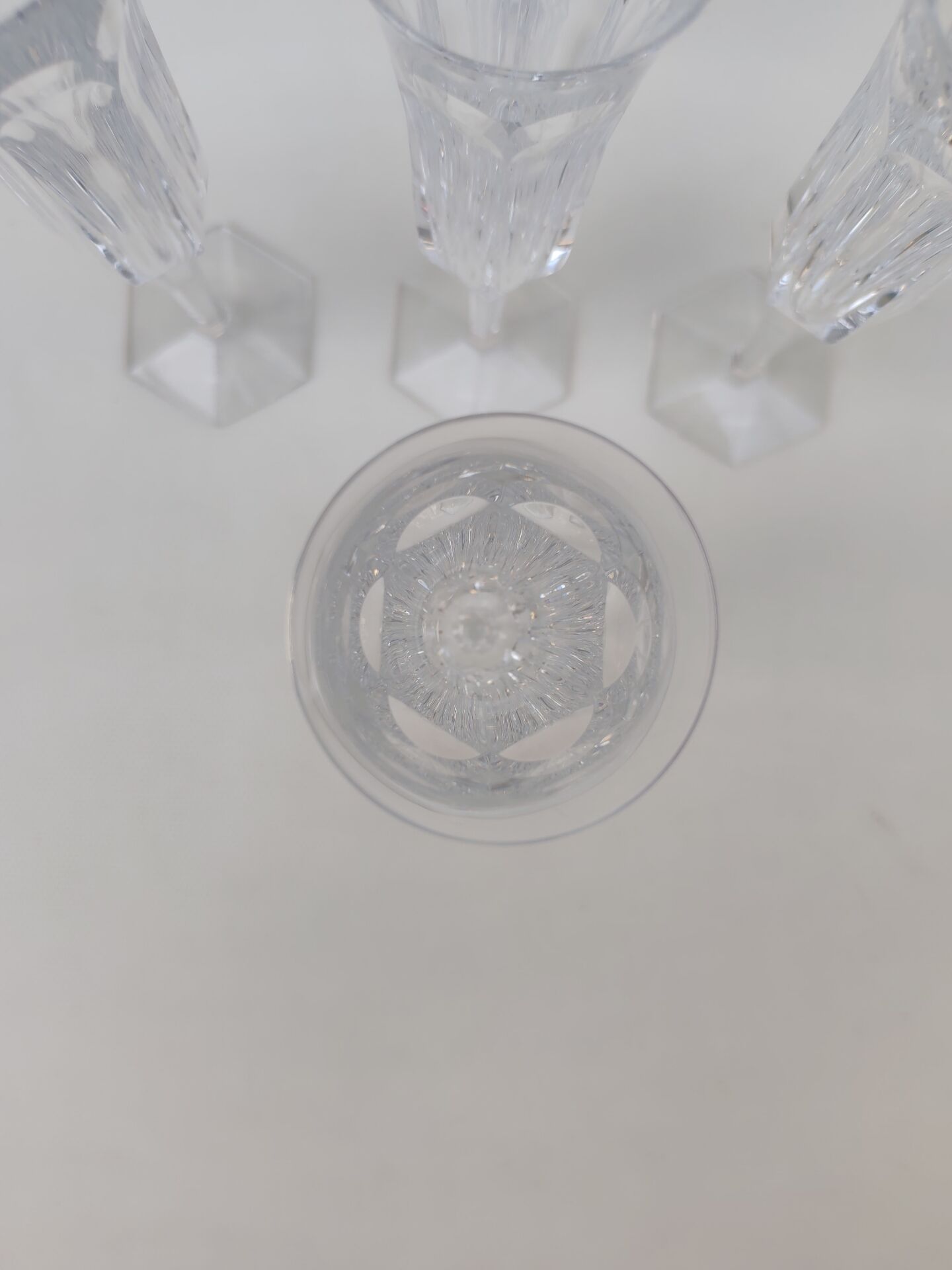 5 crystal champagne flutes from Baccarat, Malmaison model.