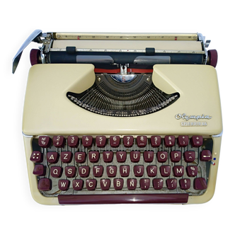 Machine à écrire mécanique portative Brother Deluxe 262TR - vintage 70 80