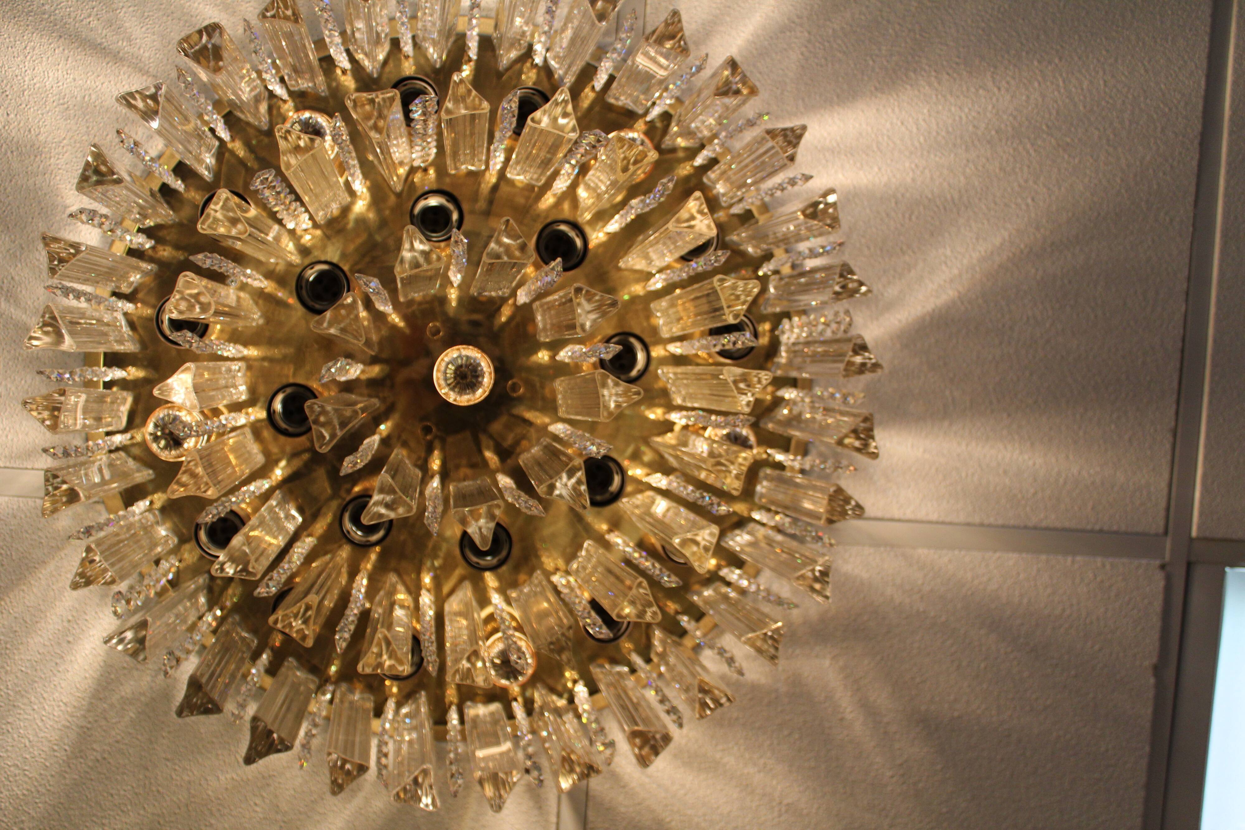 J.T. Kalmar Plaffoniere avec cristaux de verre de Murano, Autriche 1960