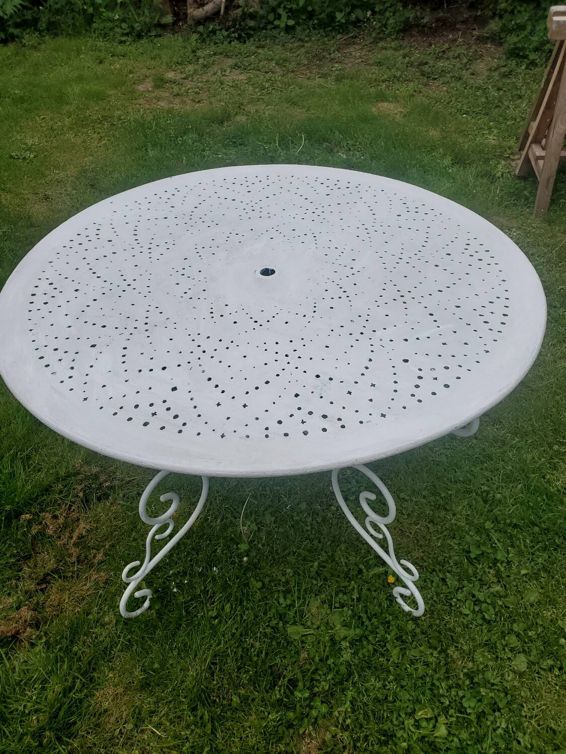 Garden table