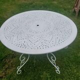 Garden table
