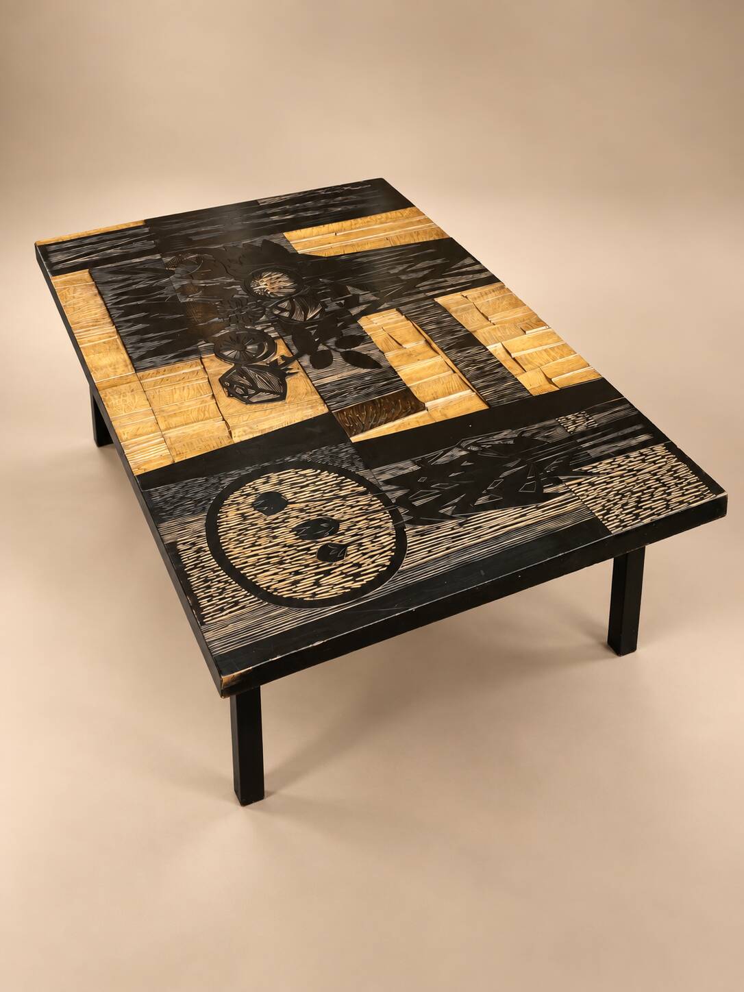Coffee table wood - floral patterns - by victor cerrato