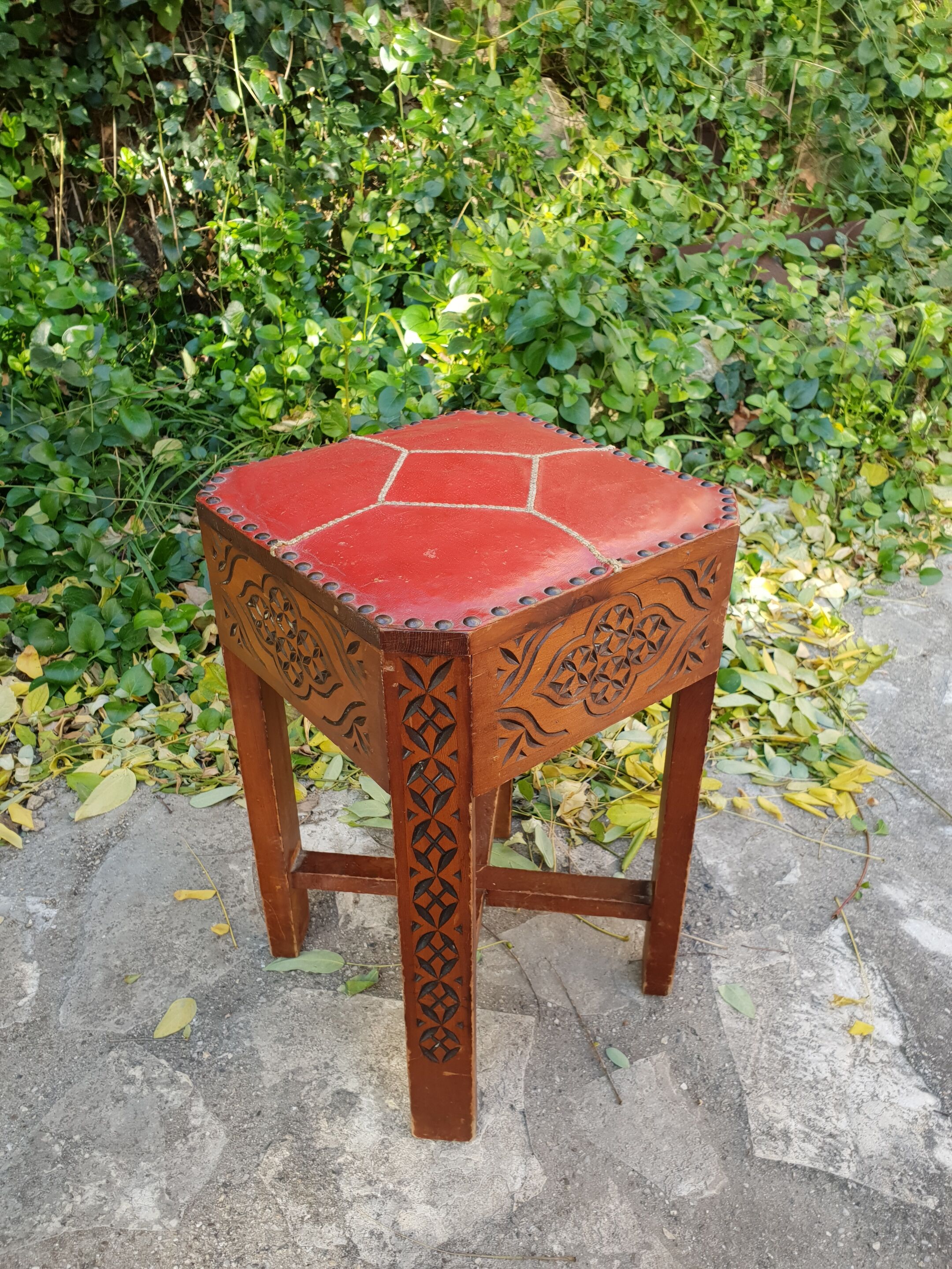 Tabouret marocain 1930