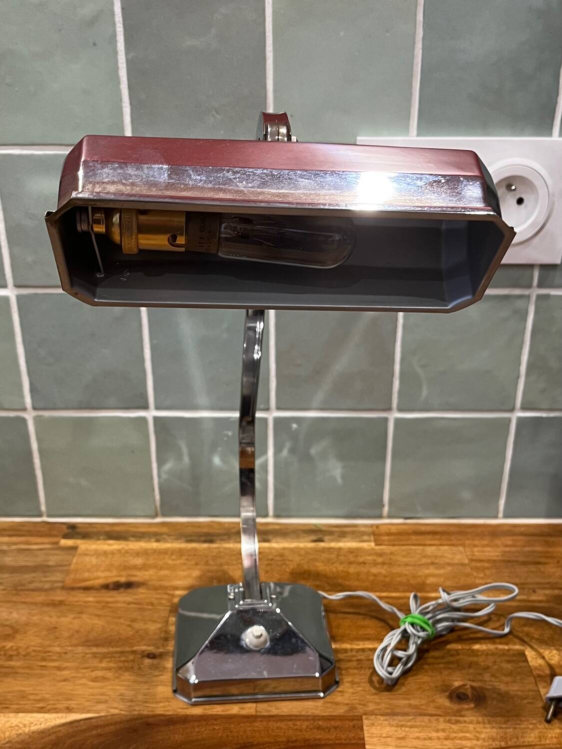 Art Deco lamp in chrome metal