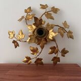 Wall light flower leaves in gold metal