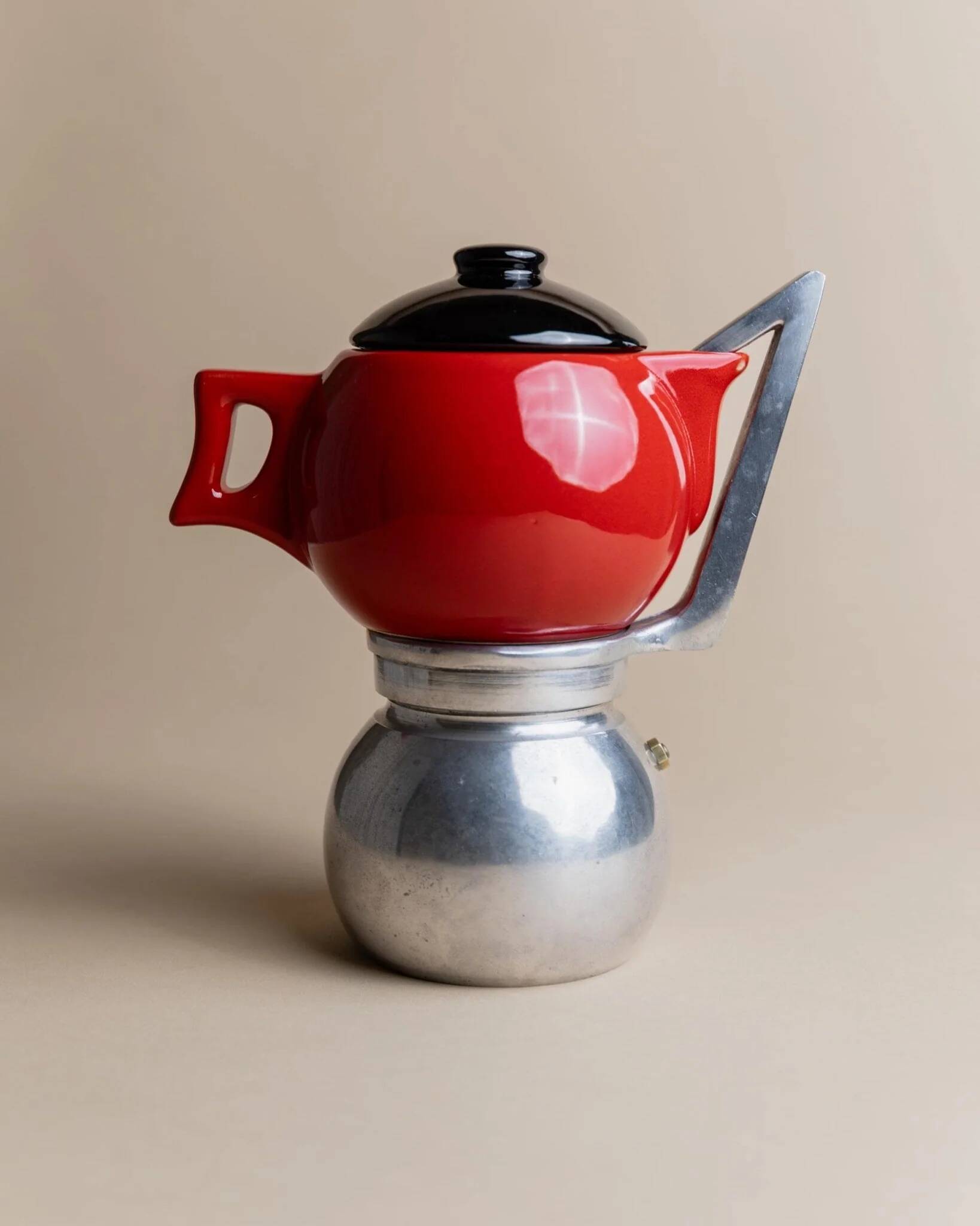 Vintage Red Ceramic Moka Maker by Caffe Cellana, Italy – 1980s Pop Art Design, For Multiple Coffees