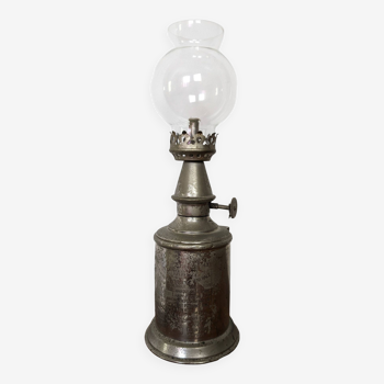 19th century Pigeon oil lamp