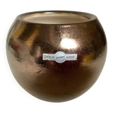 Small round vase, cracked golden ceramic.