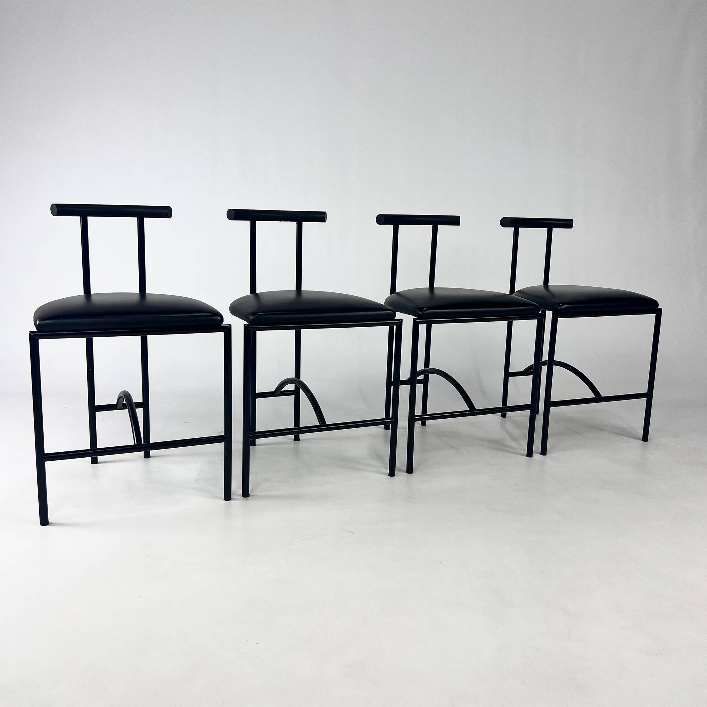 Set of 4 Rodney Kinsman Tokyo dining chairs for Bieffeplast, 1980s