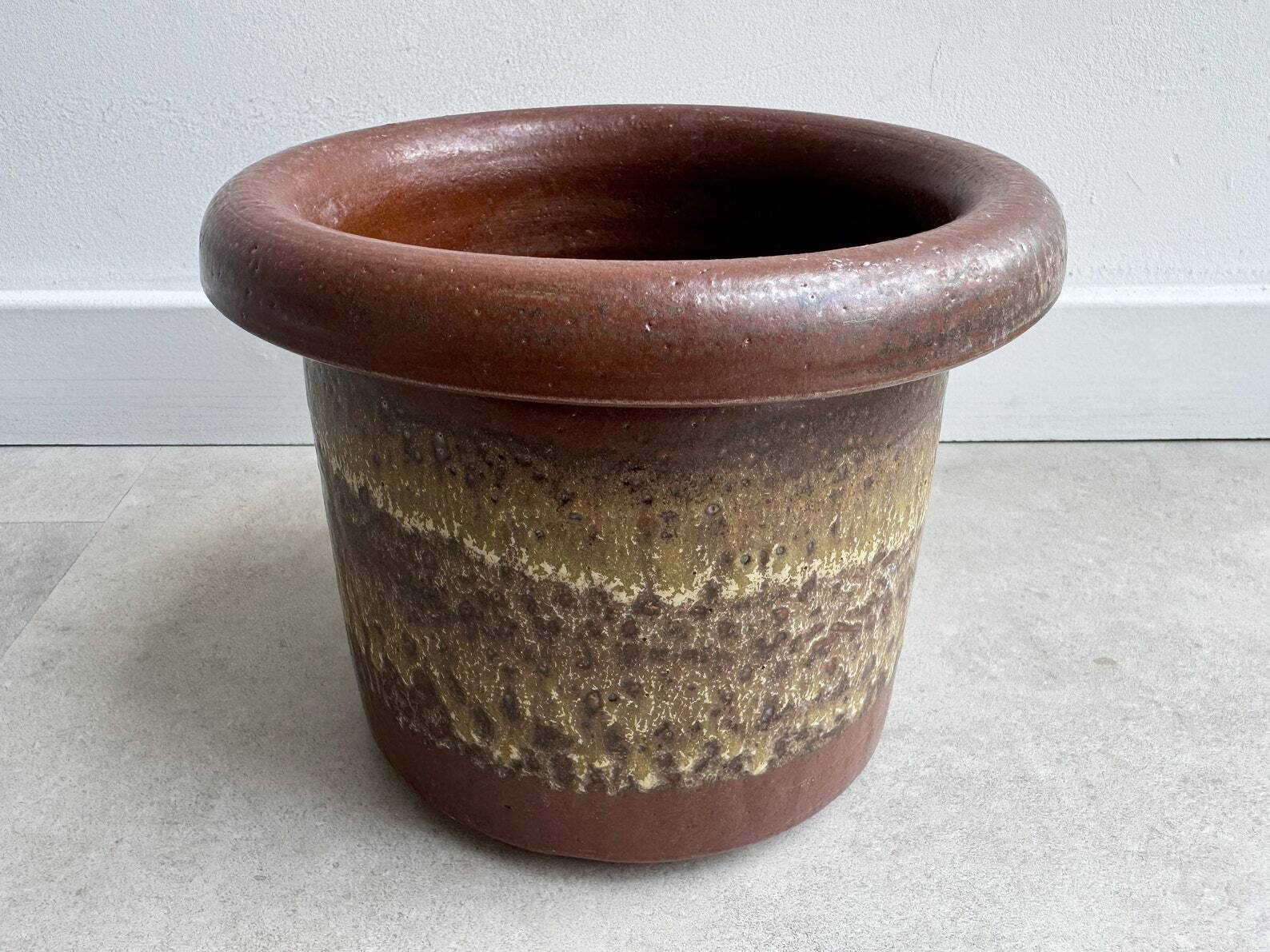 Large vintage fat lava ceramic flower pot / planter