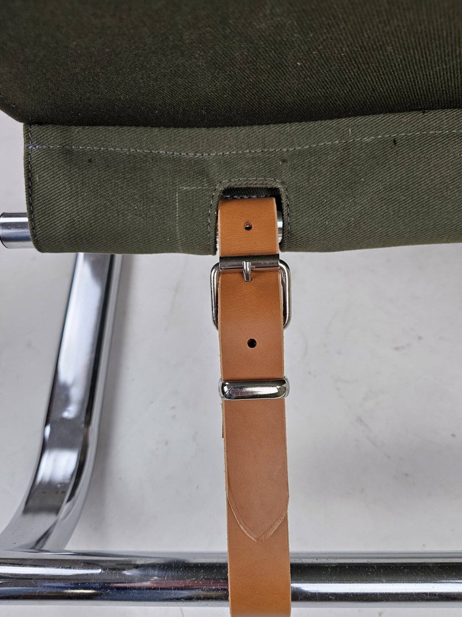 Set of 2 Italian chairs in chrome frame and completely reupholstered