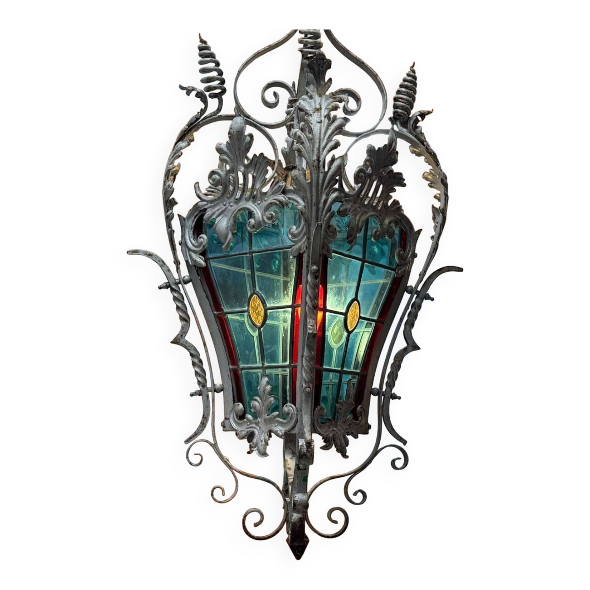 Lanterne en fer forgé et vitraux début XXème