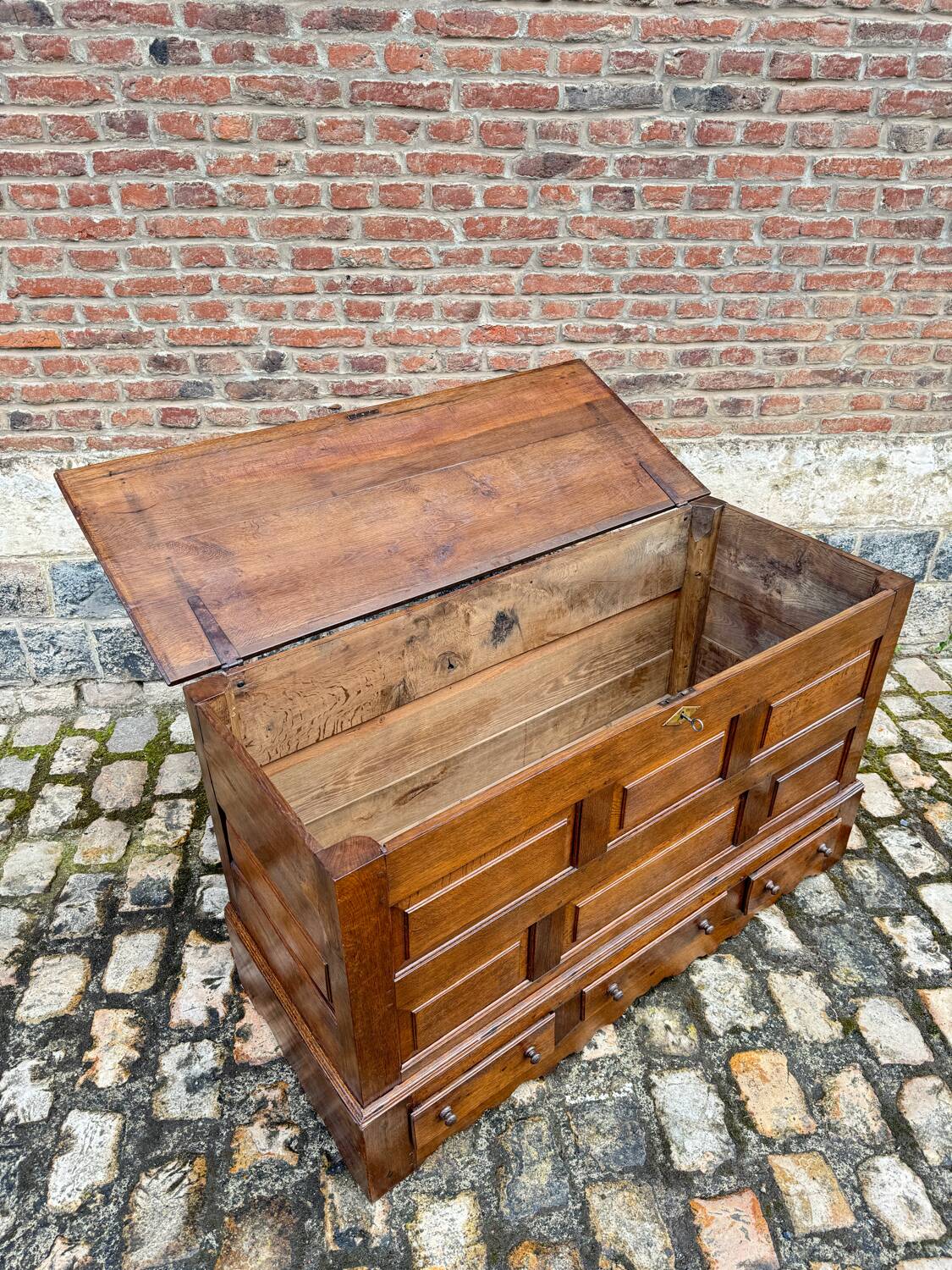 Oak Chest Louis XIV Style XIX Eme Century