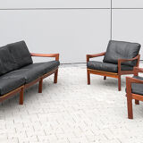 Canapé et fauteuils par Illum Wikkelso