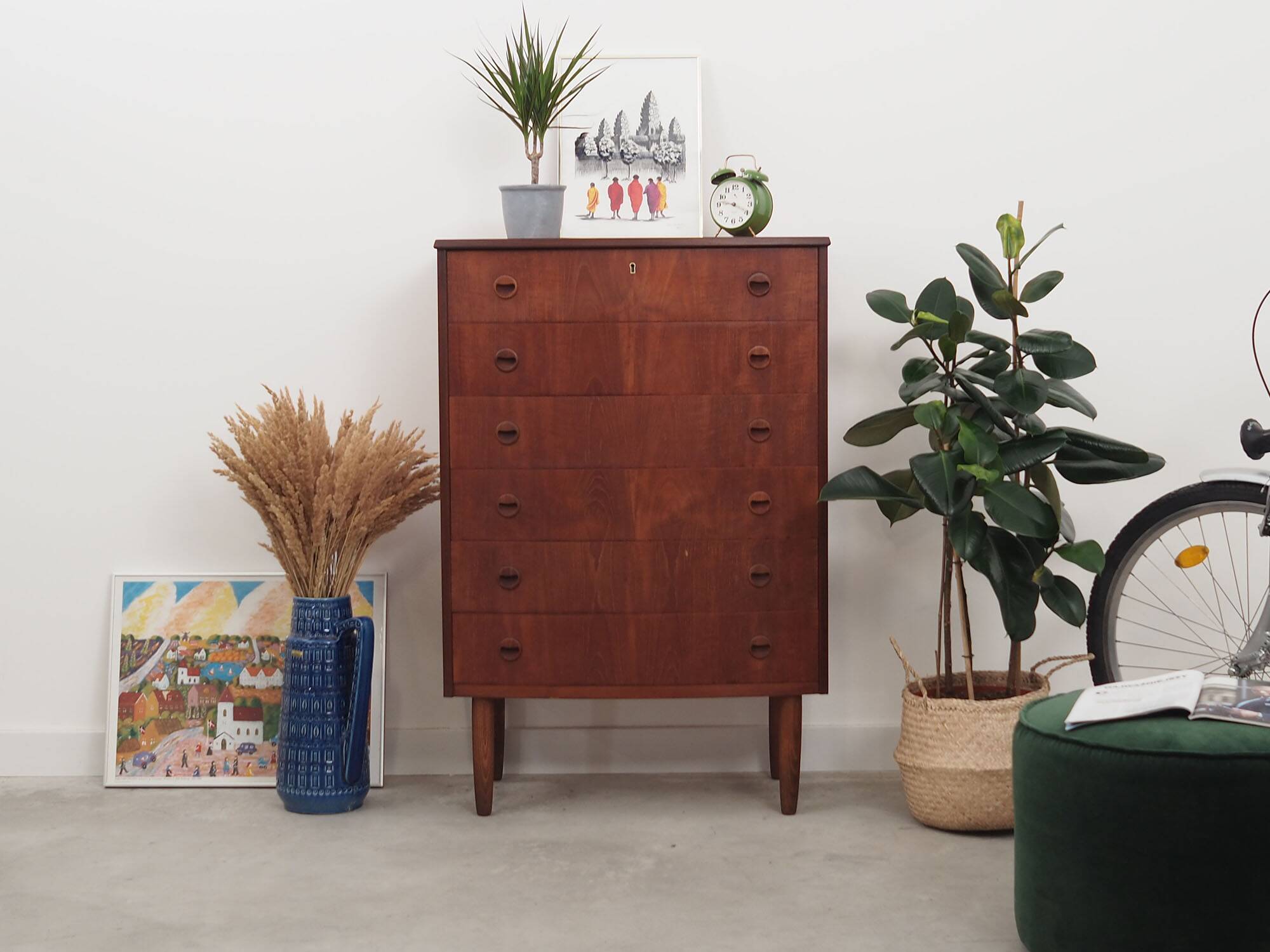 Teak chest of drawers, Danish design, 60s, made in Denmark