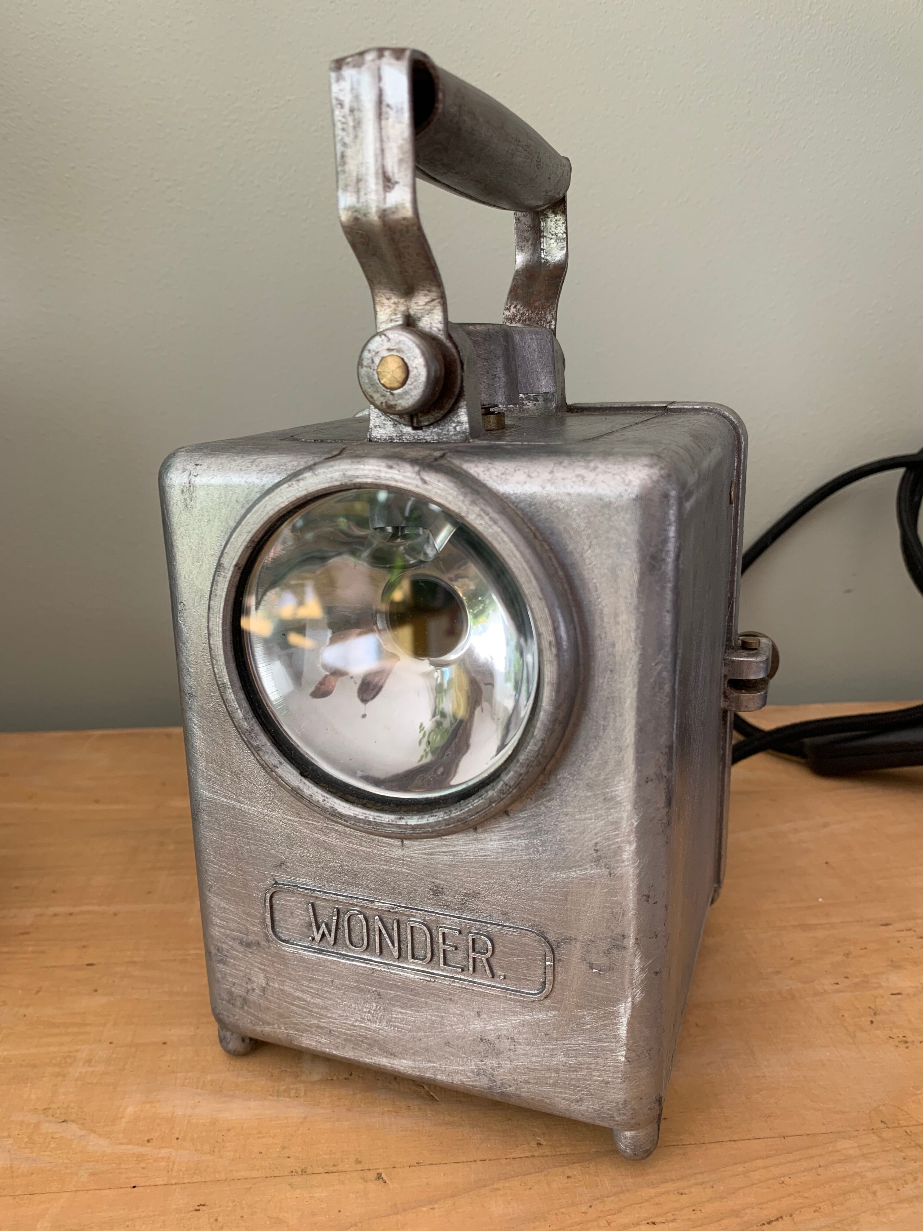 Electrified wonder lamp