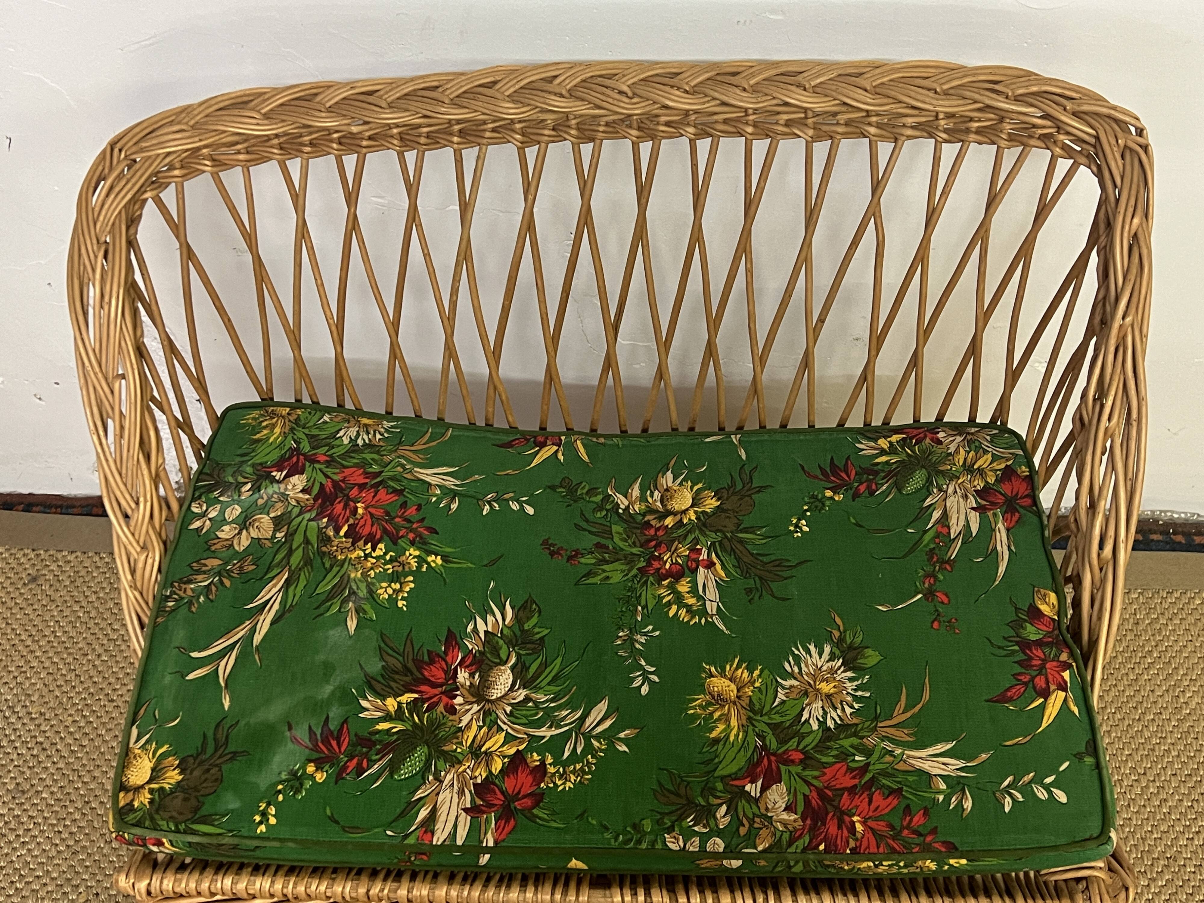 Banquette coffre en rotin vintage