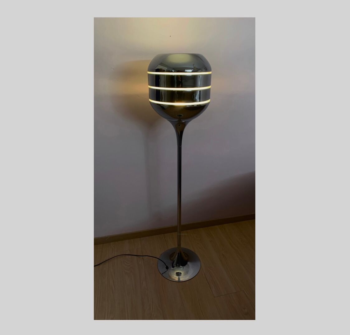Lampadaire space age , acier chromé