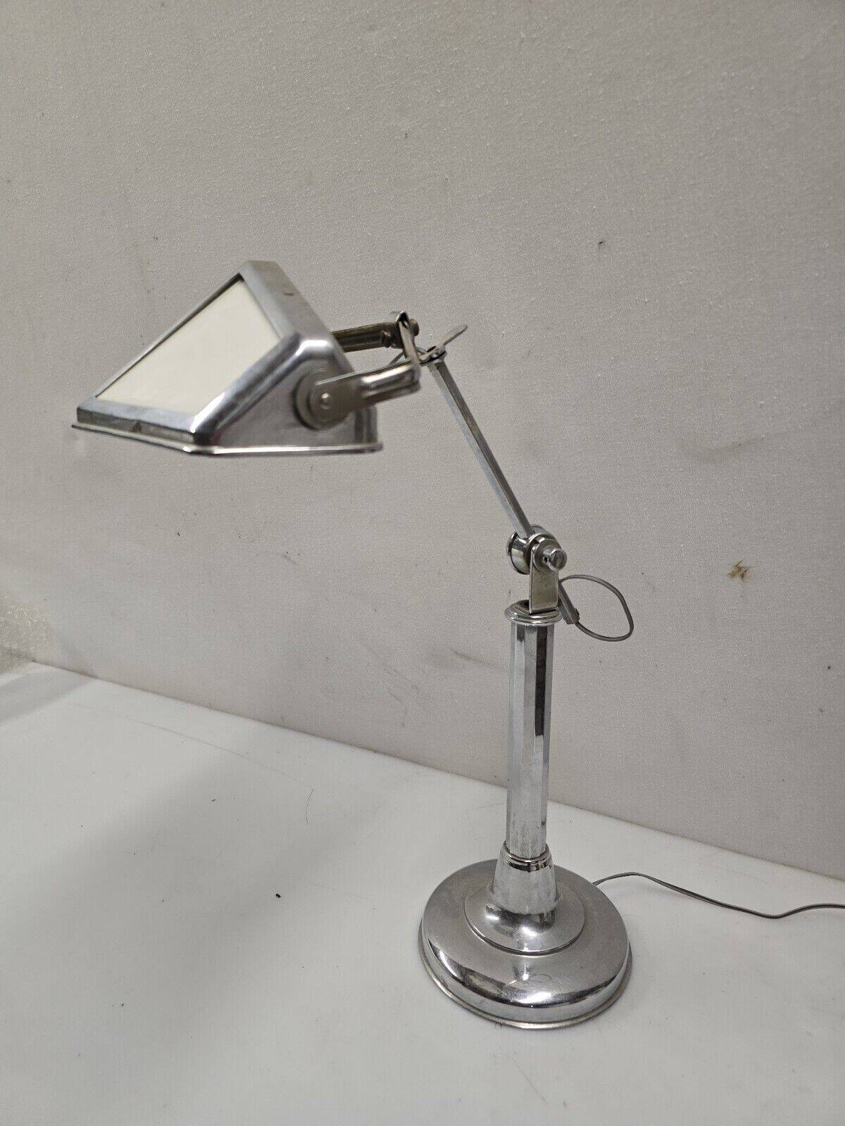 Pirouette desk lamp 1920