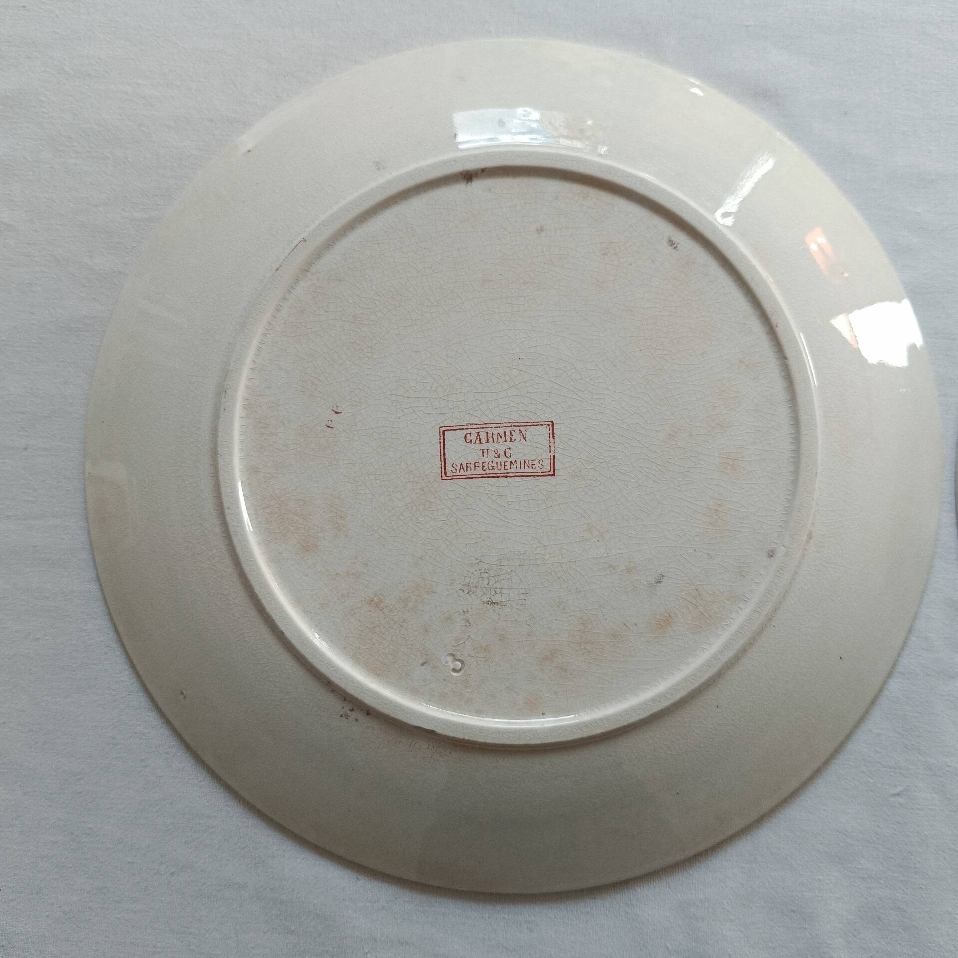 Lot of 2 Antique Plates Sarreguemines Model Carmen Red (Li)