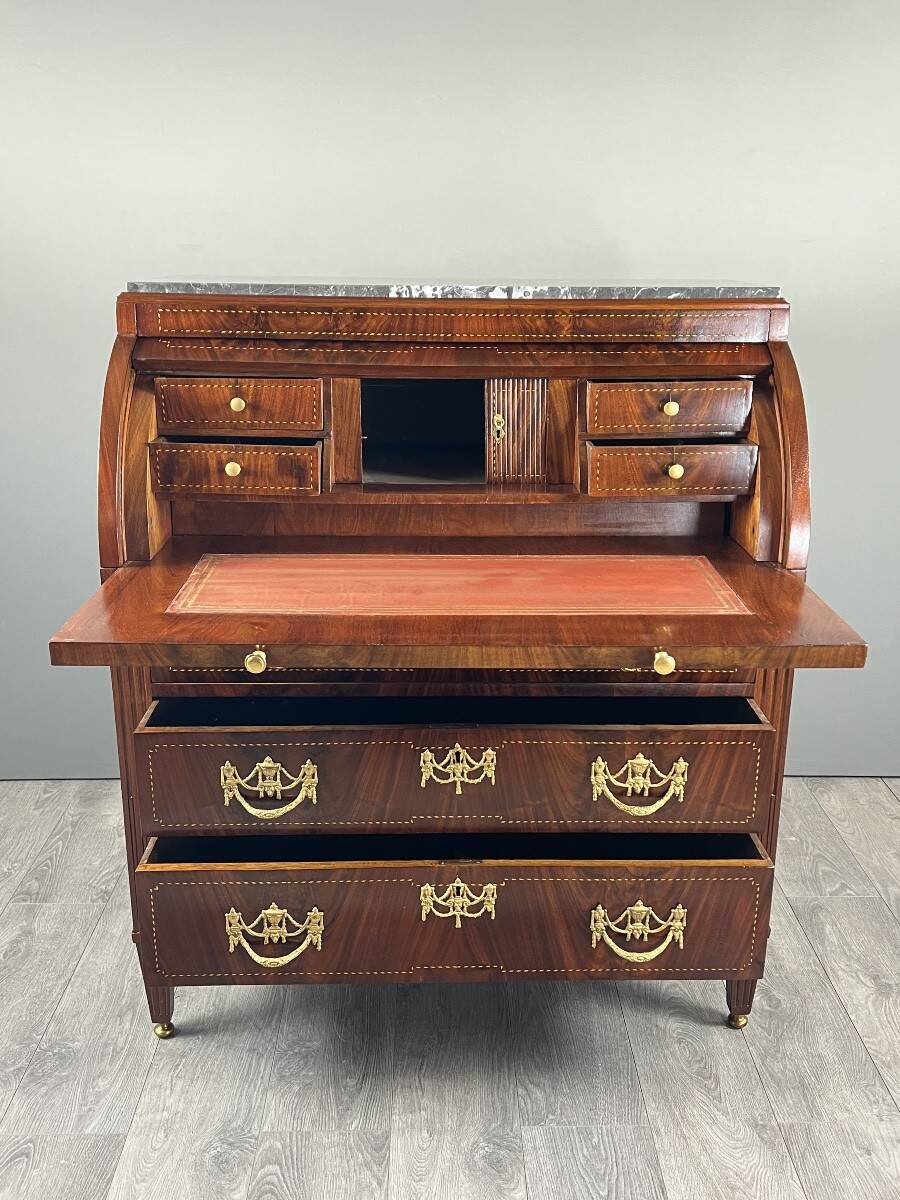 Louis XVI style mahogany writing desk with a flap, 19th century.