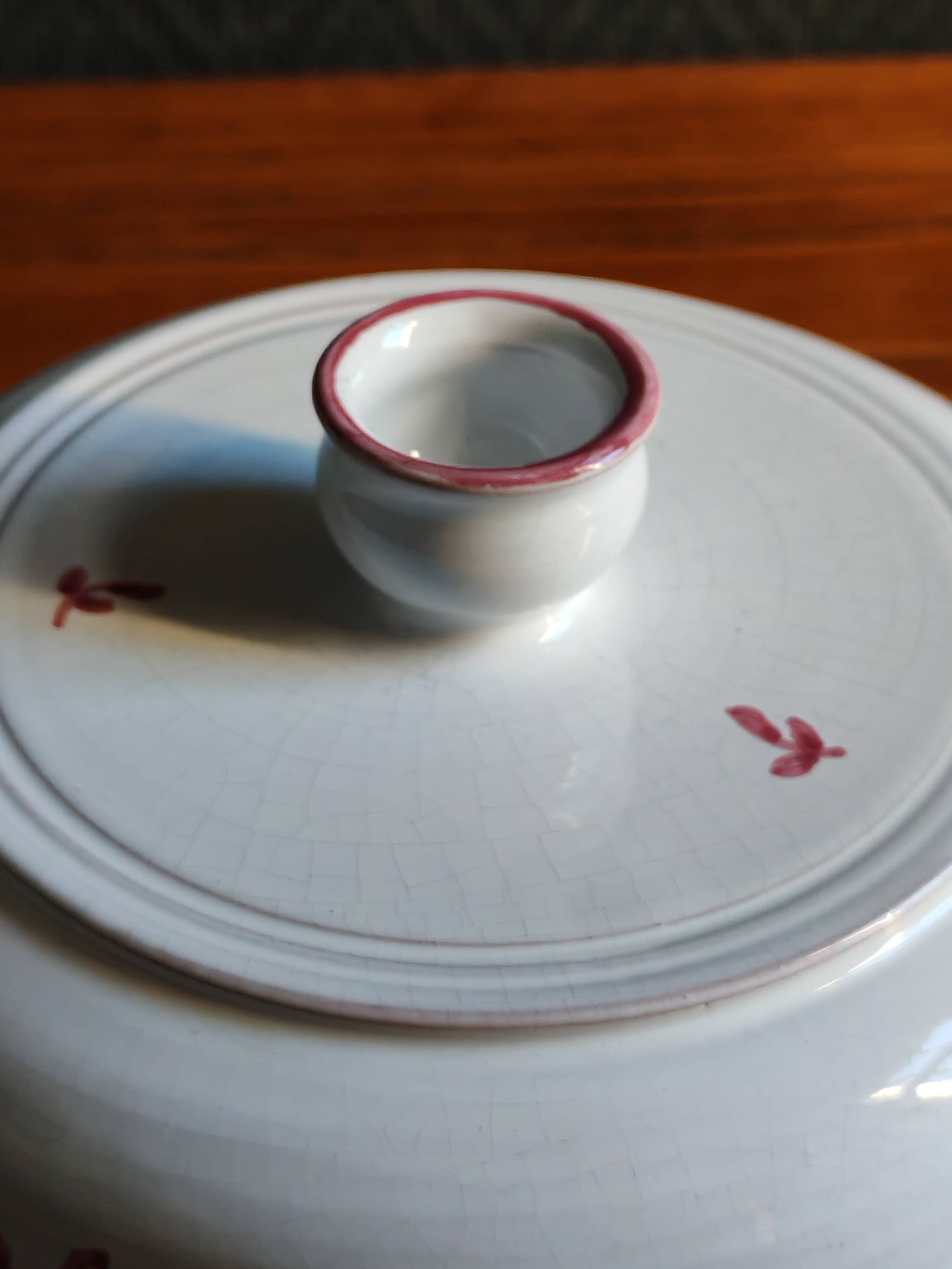 Vintage Ceramic Cheese Dome – Floral Branch Decor