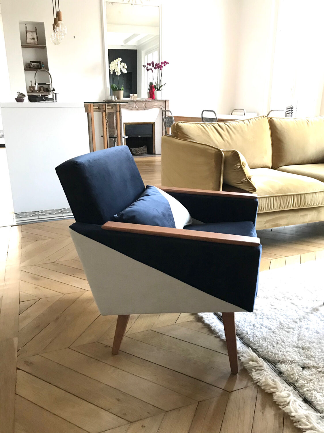 Geometric square armchair