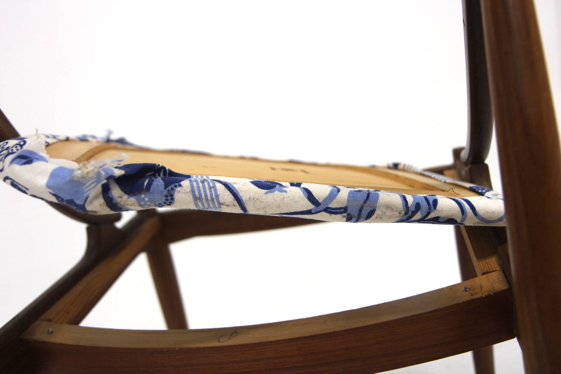 Scandinavian teak chair "Model 16", Johannes Andersen, Denmark, 1960